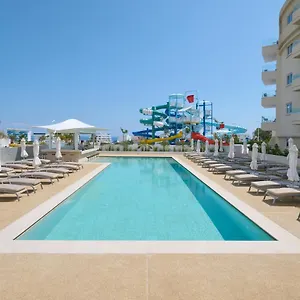 Sunrise Oasis & Waterpark מלון פרוטאראס