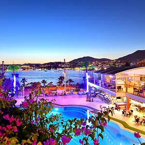 Hotel Tropicana